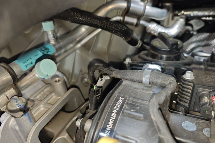 Used Avatr 07 2024 Max Extended-Range Edition Engine Bay Right