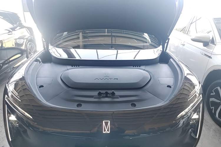 Used Avatr 07 2024 Ultra Range-Extended Four-Wheel Drive Engine Bay