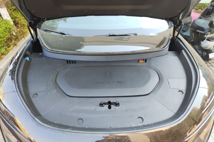 Used Avatr 07 2024 Pro+ Range-Extended Edition Engine Bay
