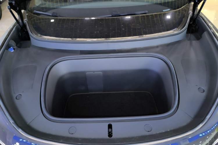 Used Avatr 07 2024 Pro+ All-Electric Version Engine Bay