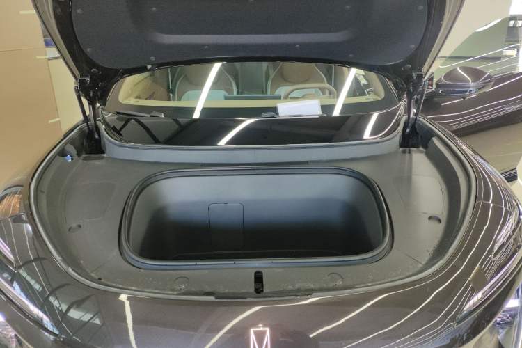 Used Avatr 07 2024 Pro+ All-Electric Version Engine Bay