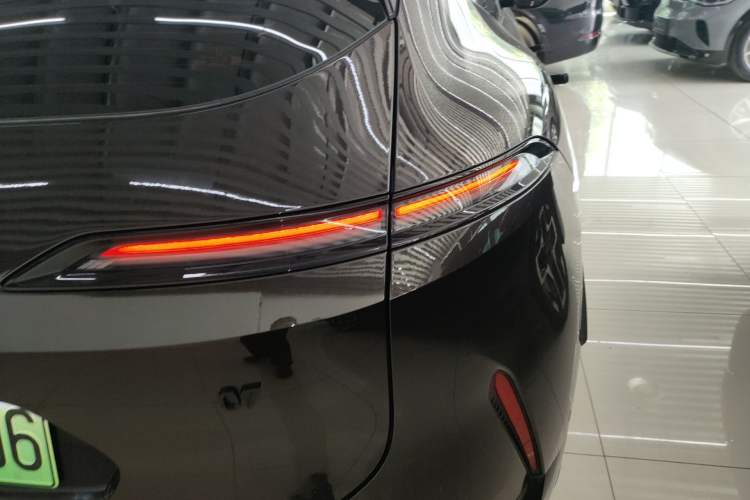 Used Avatr 07 2024 Pro+ All-Electric Version Exterior 3