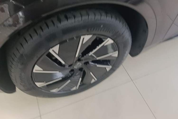 Used Avatr 07 2024 Max Extended-Range Edition Exterior 4