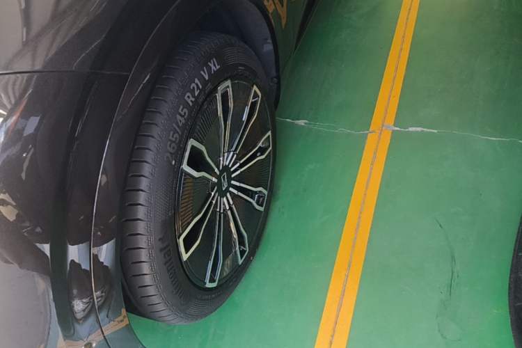 Used Avatr 07 2024 Max Extended-Range Edition Exterior 4