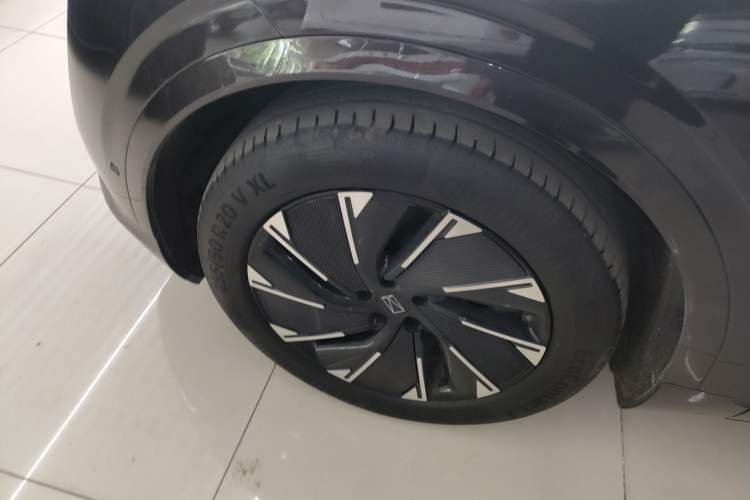 Used Avatr 07 2024 Pro+ All-Electric Version Exterior 4