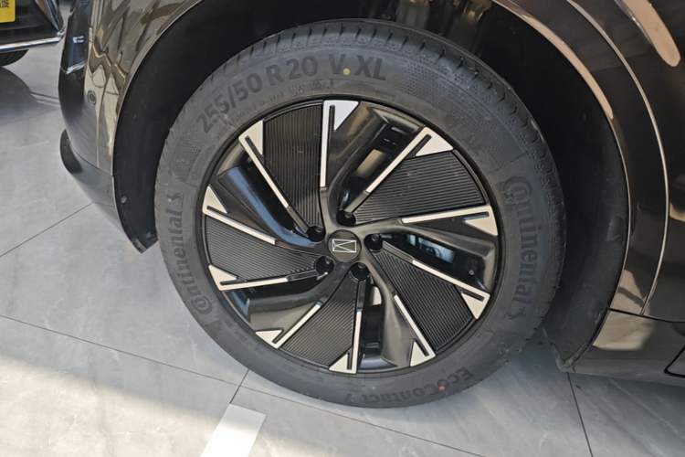 Used Avatr 07 2024 Pro+ All-Electric Version Exterior 4