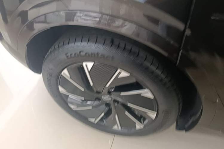 Used Avatr 07 2024 Max Extended-Range Edition Exterior 5