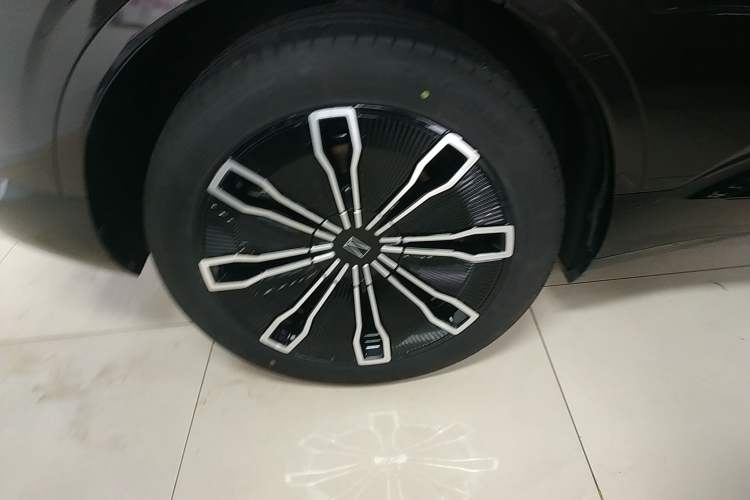 Used Avatr 07 2024 Pro Pure Electric Version Exterior 5