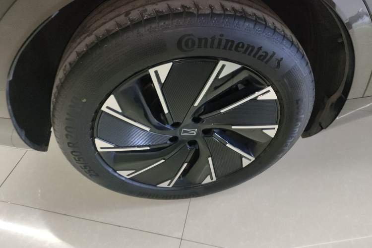 Used Avatr 07 2024 Pro+ All-Electric Version Exterior 5
