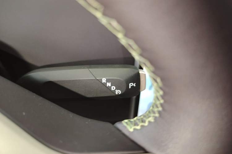 Used Avatr 07 2024 Pro+ Range-Extended Edition Gear Lever