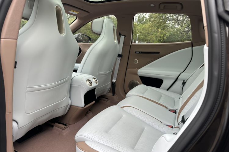 Used Avatr 07 2024 Pro+ All-Electric Version Interior 12