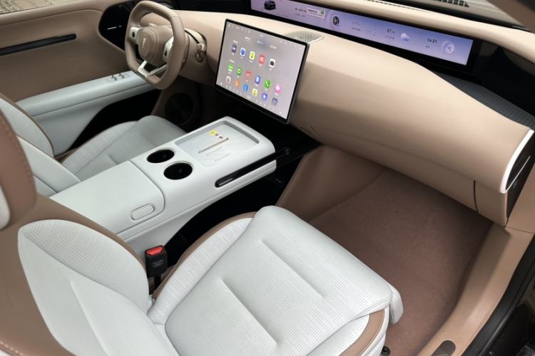 Used Avatr 07 2024 Pro+ All-Electric Version Interior 9