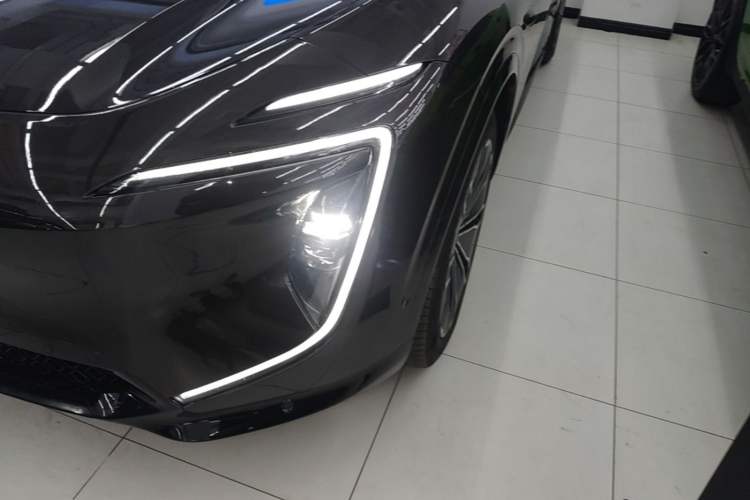 Used Avatr 07 2024 Max Extended-Range Edition Left Front Headlight