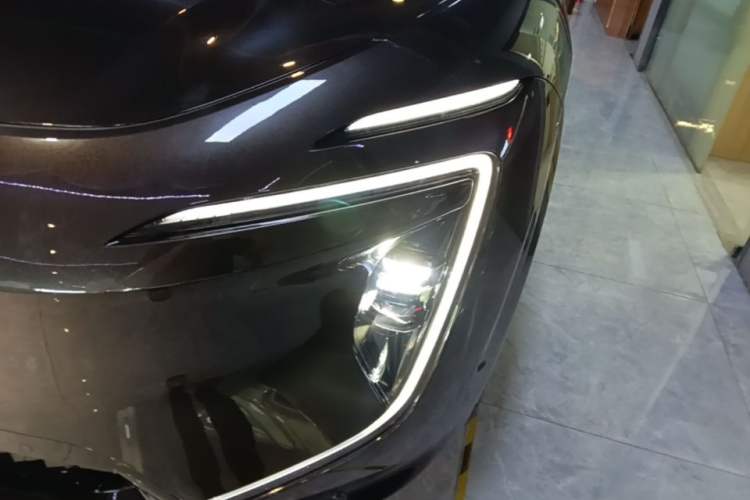 Used Avatr 07 2024 Pro+ All-Electric Version Left Front Headlight