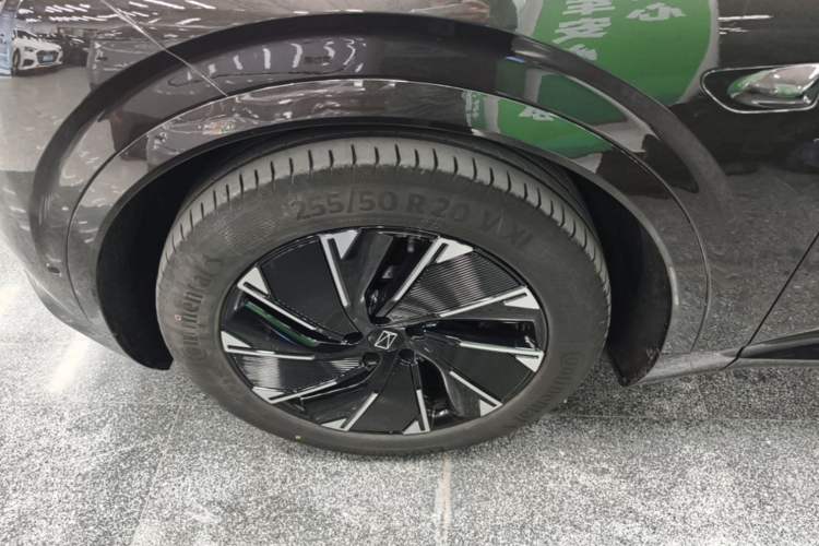Used Avatr 07 2024 Max Extended-Range Edition Left Front Wheel Hub