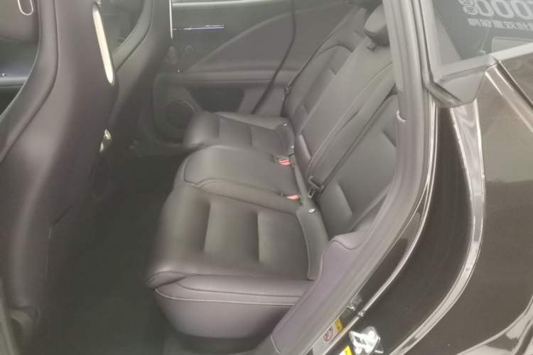 Used Avatr 07 2024 Max Extended-Range Edition Left Rear Seat