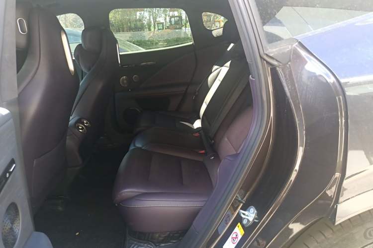 Used Avatr 07 2024 Ultra Range-Extended Four-Wheel Drive Left Rear Seat
