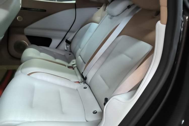 Used Avatr 07 2024 Pro+ All-Electric Version Left Rear Seat