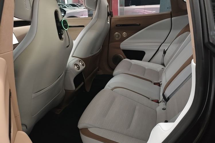 Used Avatr 07 2024 Max Extended-Range Edition Left Rear Seat