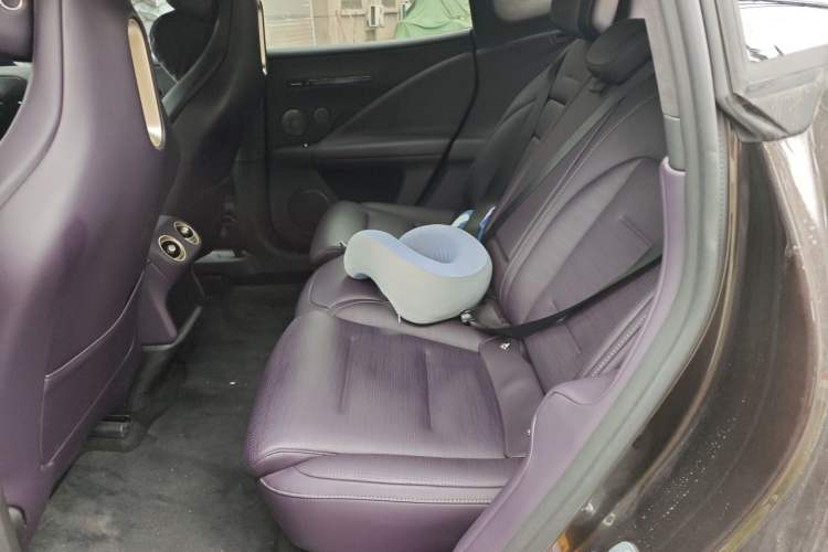 Used Avatr 07 2024 Max Extended-Range Edition Left Rear Seat