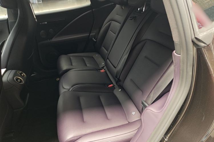 Used Avatr 07 2024 Pro+ Range-Extended Edition Left Rear Seat