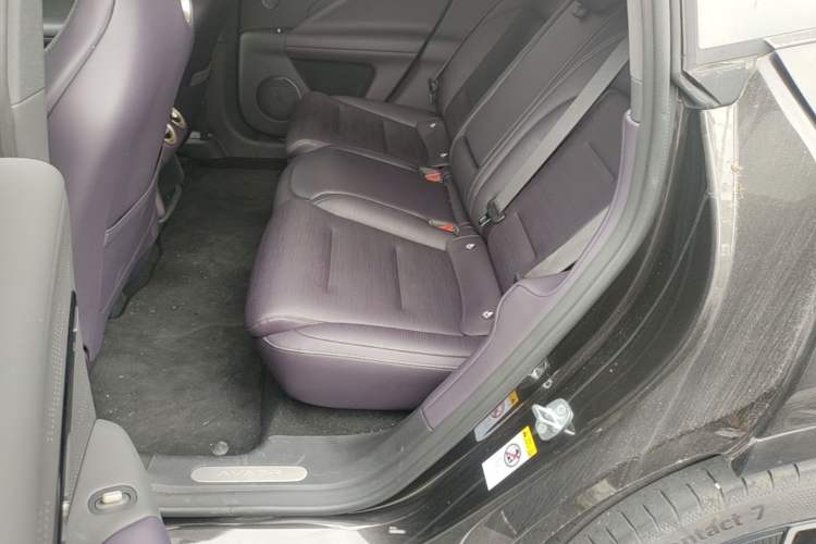 Used Avatr 07 2024 Pro+ All-Electric Version Left Rear Seat