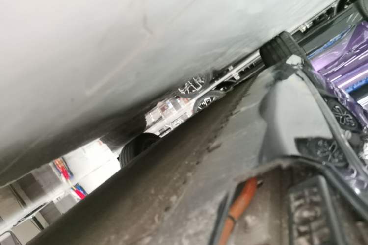 Used Avatr 07 2024 Ultra All-Electric Four-Wheel Drive Left Side Sill