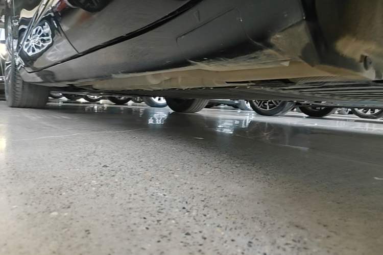 Used Avatr 07 2024 Ultra Range-Extended Four-Wheel Drive Left Side Sill