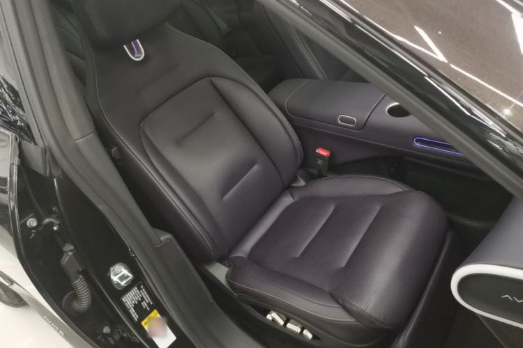 Used Avatr 07 2024 Max Extended-Range Edition Right Front Seat