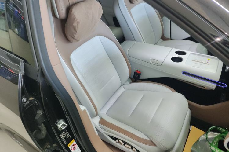 Used Avatr 07 2024 Pro+ All-Electric Version Right Front Seat