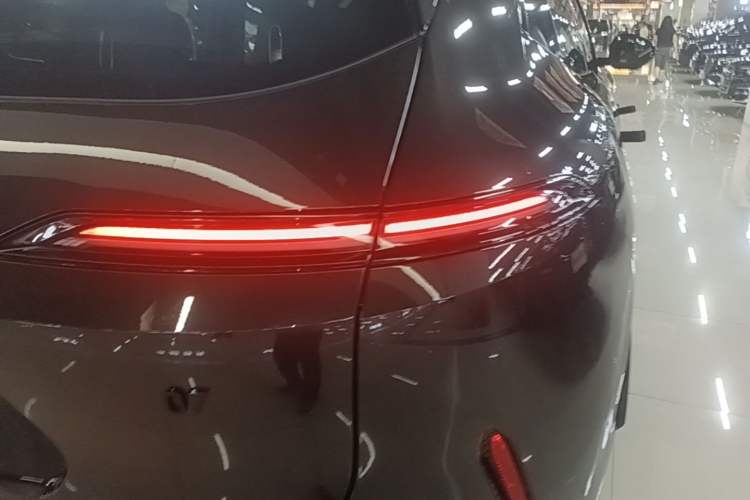 Used Avatr 07 2024 Pro+ All-Electric Version Right Rear Taillight