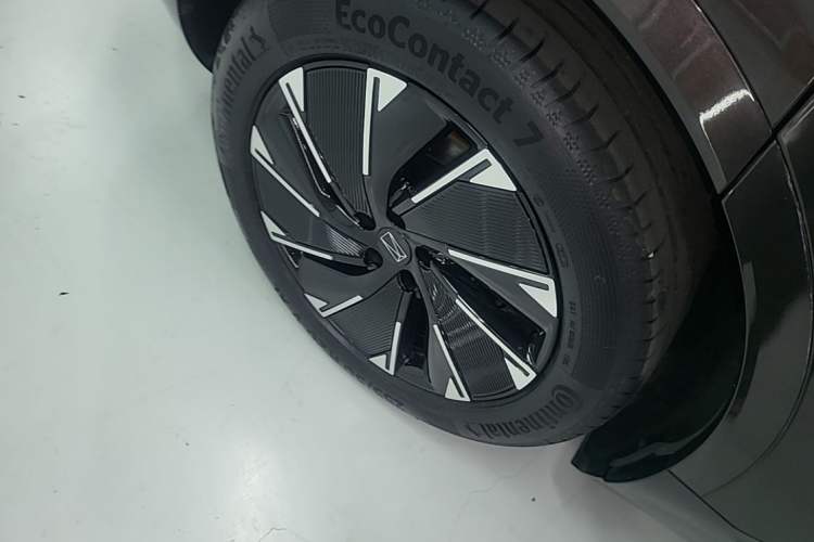 Used Avatr 07 2024 Max Extended-Range Edition Right Rear Wheel Hub