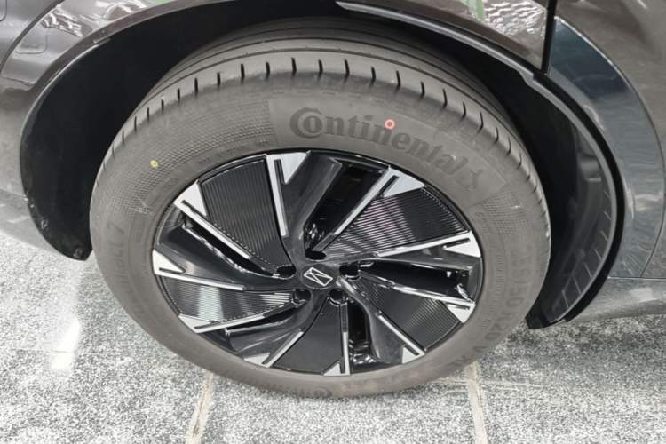 Used Avatr 07 2024 Max Extended-Range Edition Right Rear Wheel Hub