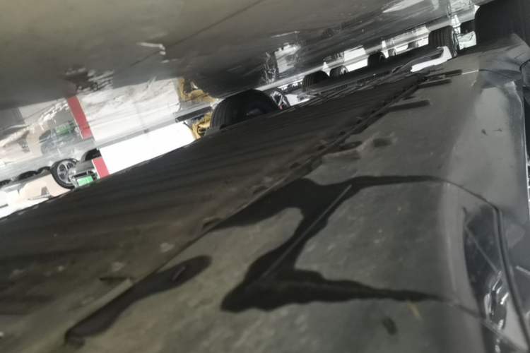 Used Avatr 07 2024 Max Extended-Range Edition Right Side Sill