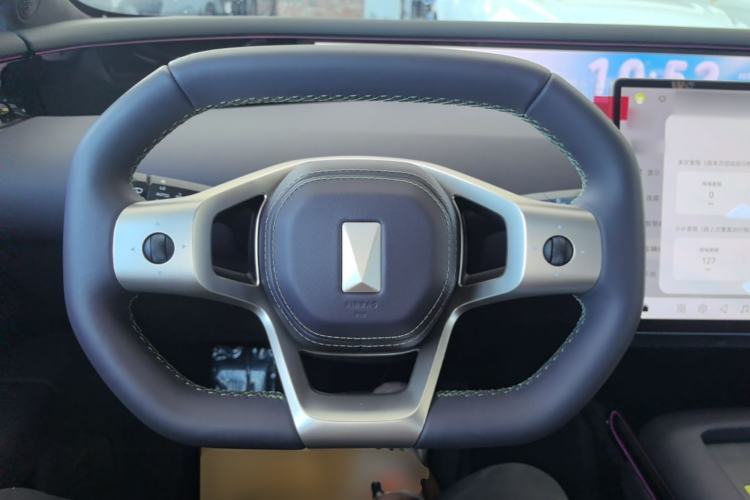 Used Avatr 07 2024 Max Extended-Range Edition Steering Wheel