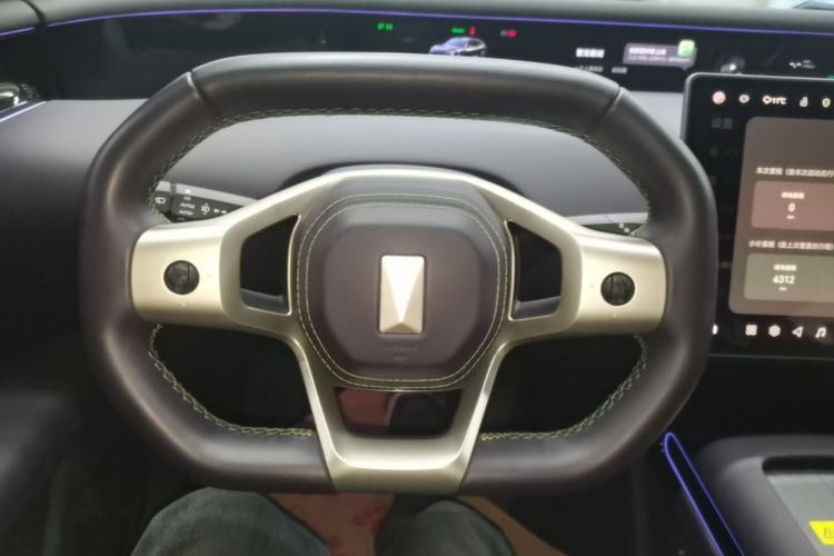 Used Avatr 07 2024 Max Extended-Range Edition Steering Wheel