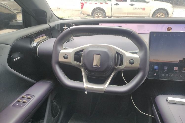 Used Avatr 07 2024 Pro+ All-Electric Version Steering Wheel