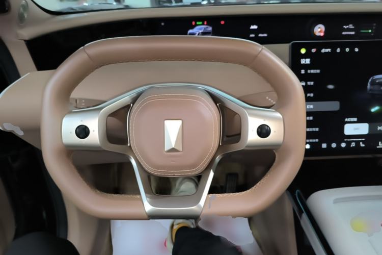 Used Avatr 07 2024 Pro+ All-Electric Version Steering Wheel