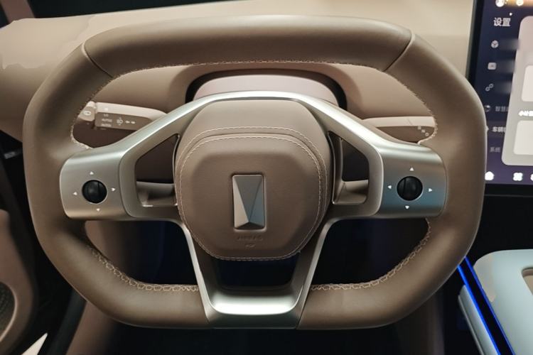 Used Avatr 07 2024 Max Extended-Range Edition Steering Wheel