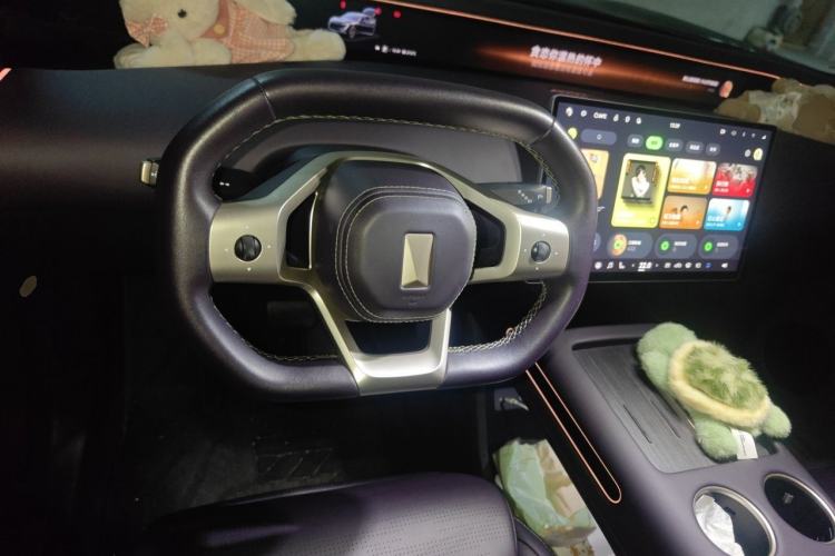 Used Avatr 07 2024 Pro+ All-Electric Version Steering Wheel