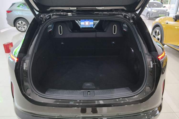 Used Avatr 07 2024 Pro+ All-Electric Version Trunk