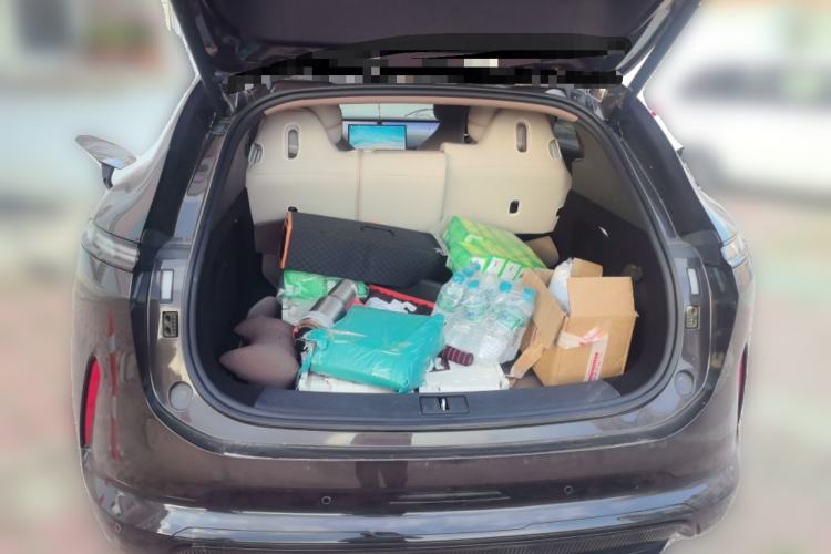 Used Avatr 07 2024 Pro Extended-Range Edition Trunk