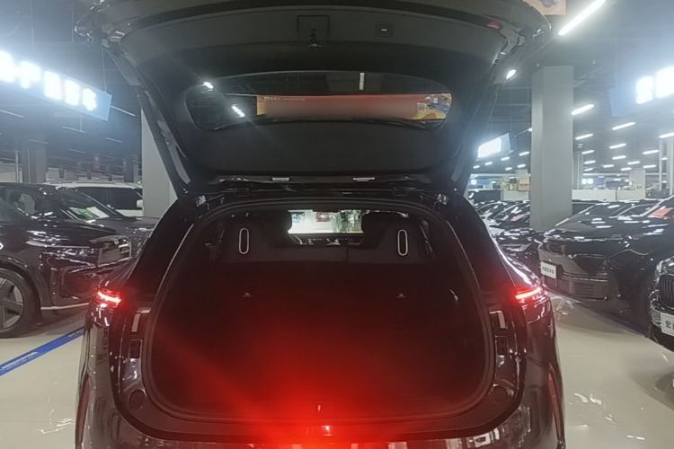 Used Avatr 07 2024 Pro+ All-Electric Version Trunk