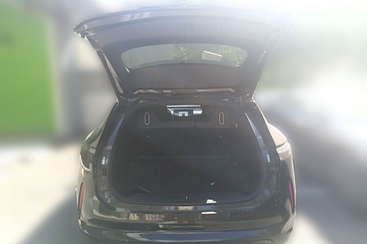 Used Avatr 07 2024 Ultra Range-Extended Four-Wheel Drive Trunk