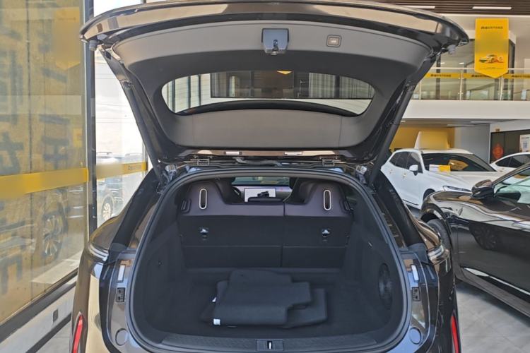 Used Avatr 07 2024 Pro+ All-Electric Version Trunk