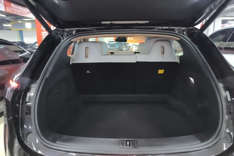 Used Avatr 07 2024 Pro+ All-Electric Version Trunk