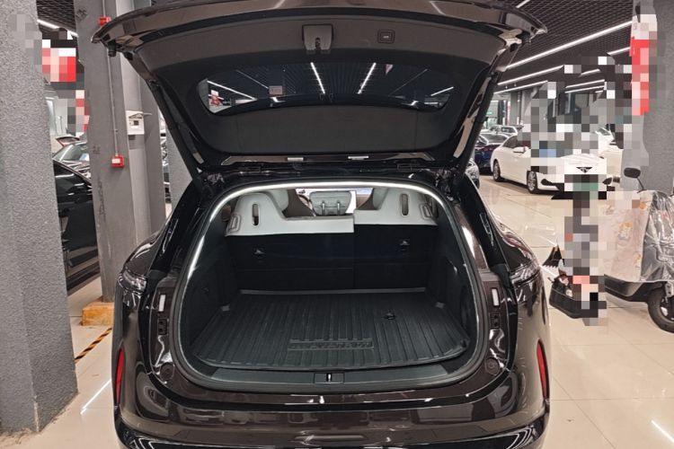 Used Avatr 07 2024 Max Extended-Range Edition Trunk