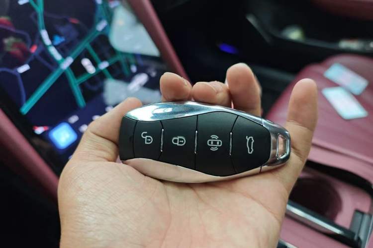 Used Avatr 07 2024 Max Extended-Range Edition Vehicle Key