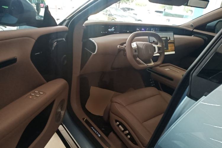 Used Avatr 07 2024 Ultra All-Electric Four-Wheel Drive Driver Seat