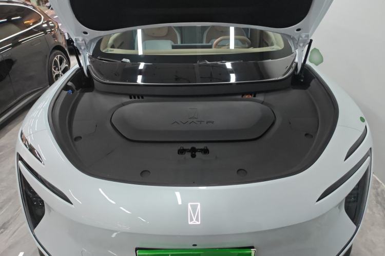 Used Avatr 07 2024 Ultra Range-Extended Four-Wheel Drive Engine Bay